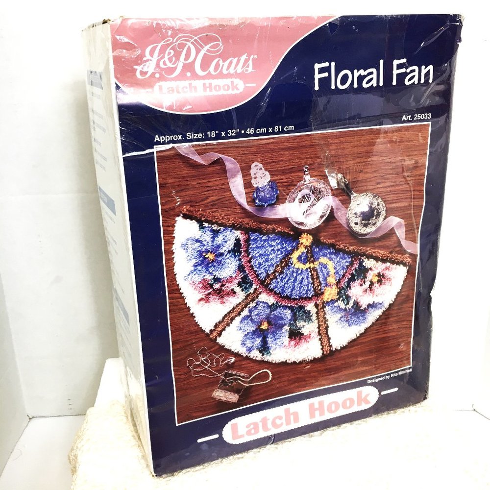 Latch Hook Kit J&P Coats Floral Fan NWT Vintage